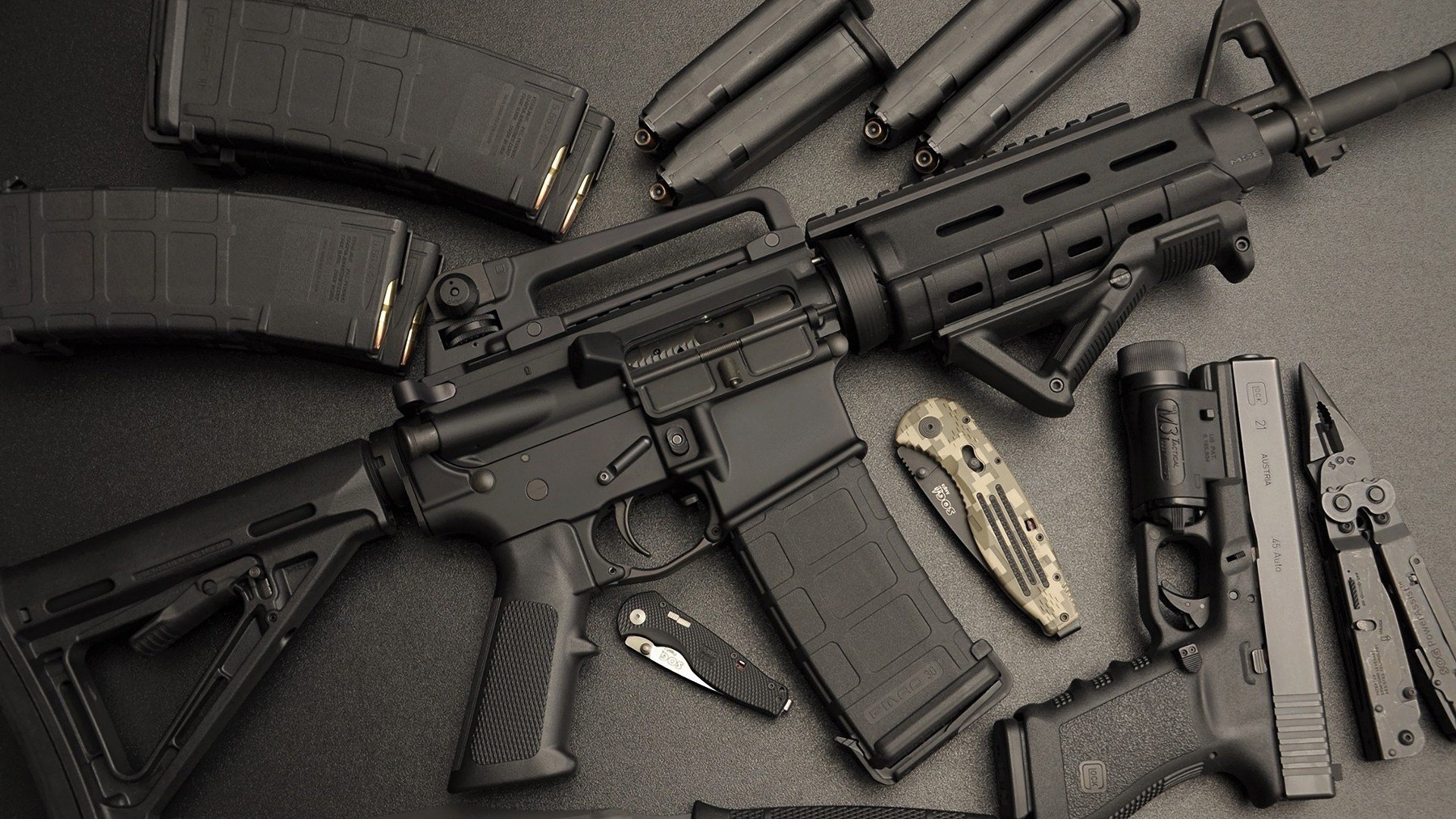 阿利松在对阵阿森纳的比赛中扑出关键点球，阿利松还是阿利森