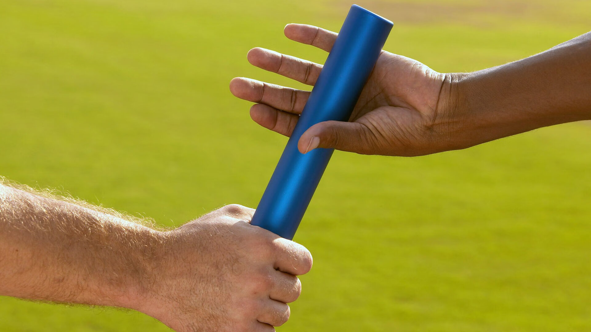 _冠军争夺战激烈开启！谁能夺得本年度赛事桂冠？_，冠军大赛